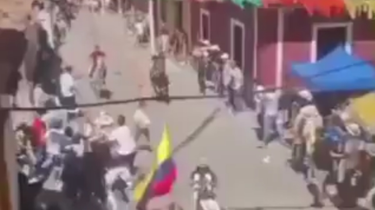 Imprudencia de personas ebrias provoca grave accidente en carrera de caballos
