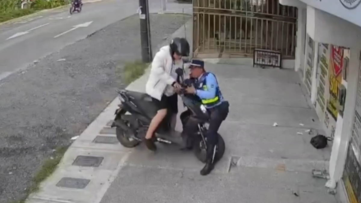 Motociclista arrolla a un agente de tránsito en Dosquebradas para evadir un control