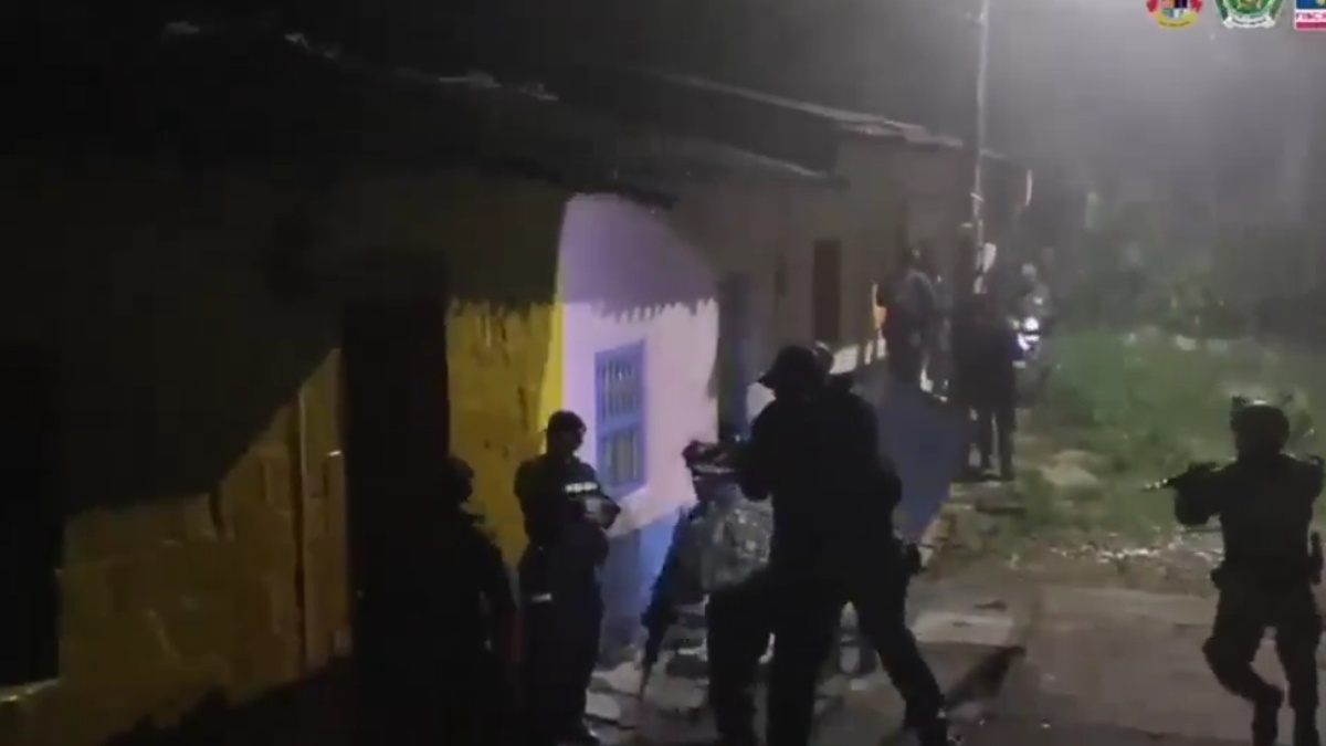 Diezman a tres estructuras criminales en Antioquia responsables de sicariatos y tráfico de drogas