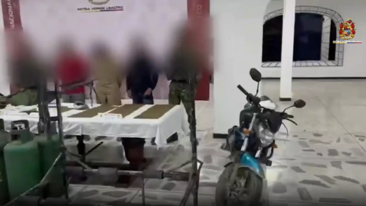 Tropas del Ejército capturan a tres presuntos integrantes del Frente Yaír Bermúdez
