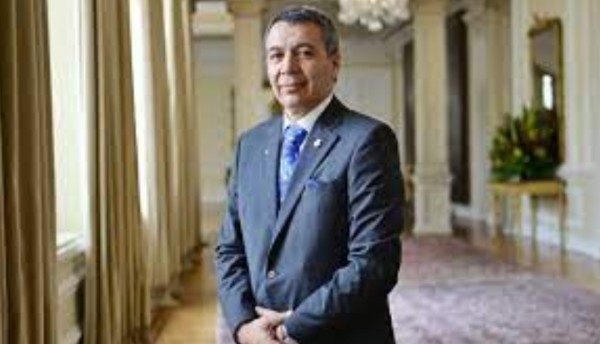 Mintransporte habla sobre la propuesta de limitar los carros particulares en horas pico