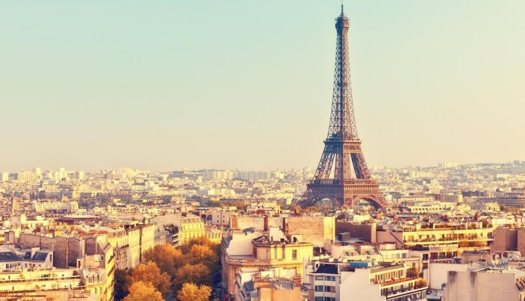 Mujer salió de su casa y cuando volvió encontró un cadáver