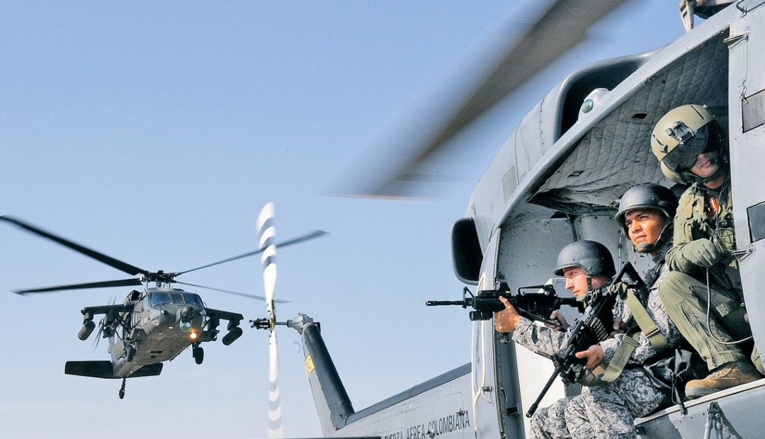 La FAC cambiará su nombre a Fuerza Aeroespacial Colombiana