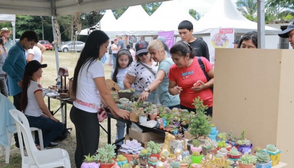 Así vivieron las Fiestas del Campesino en Caimalito, Cerritos y Puerto Caldas