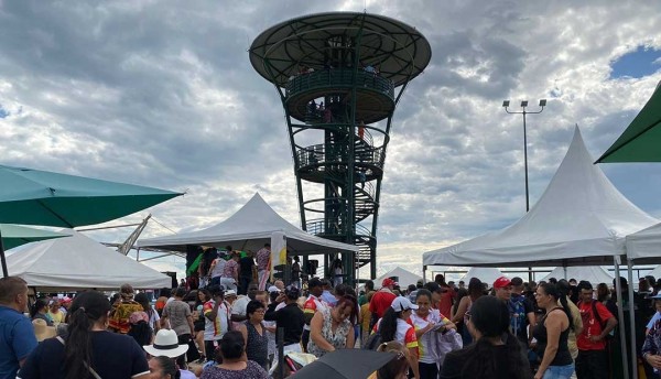 Emprendedores de Arabia y Altagracia se unen a las fiestas del campesino para vender y exponer sus productos