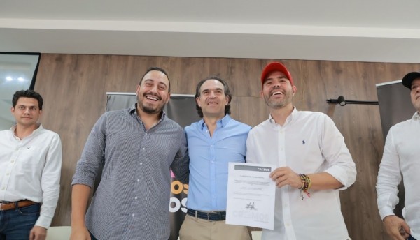 Federico Gutiérrez y su lista al concejo por el partido Creemos llegan a la campaña de Maicol Lopera