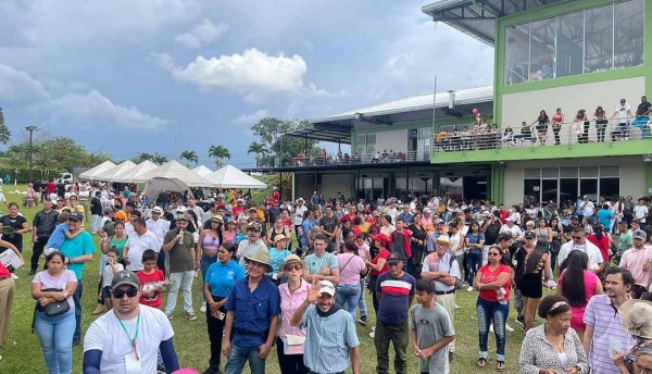 Con un excelente balance de participación, Fiestas del Campesino llegan a su final