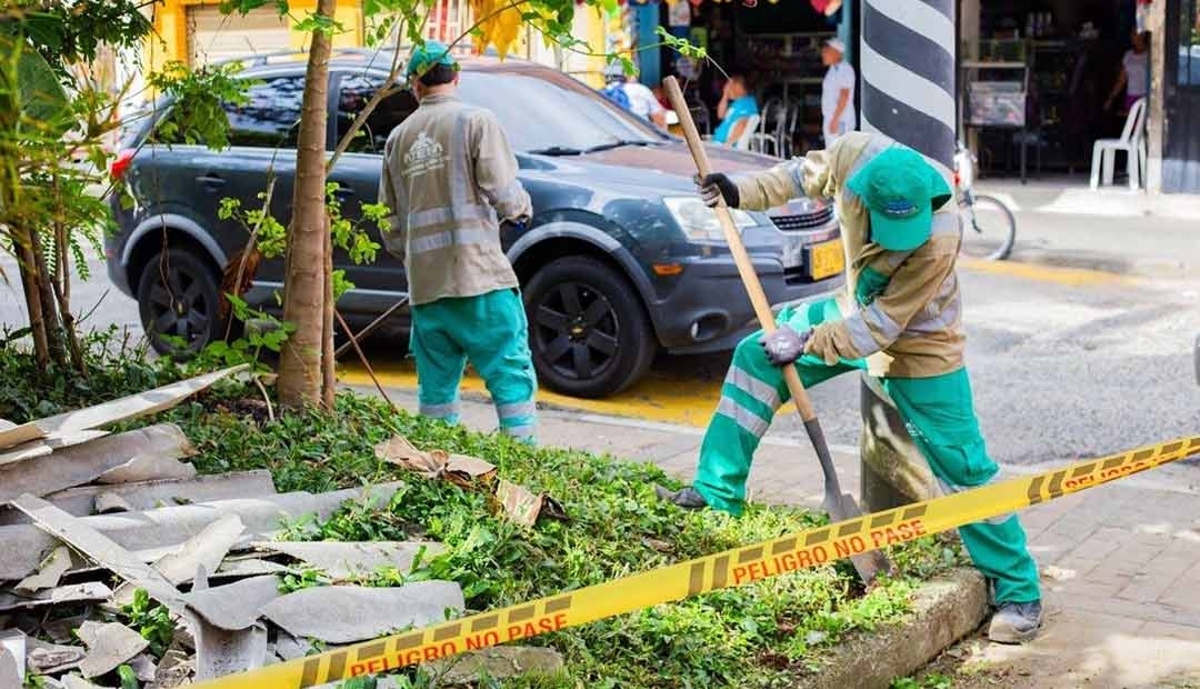Aseo Pereira se tomó el barrio La Isla en una jornada de recuperación de otro sector de la ciudad
