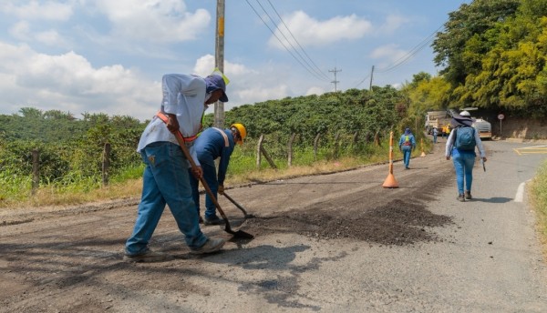 Alcaldía de Pereira inició el mejoramiento de la vía al corregimiento de Altagracia