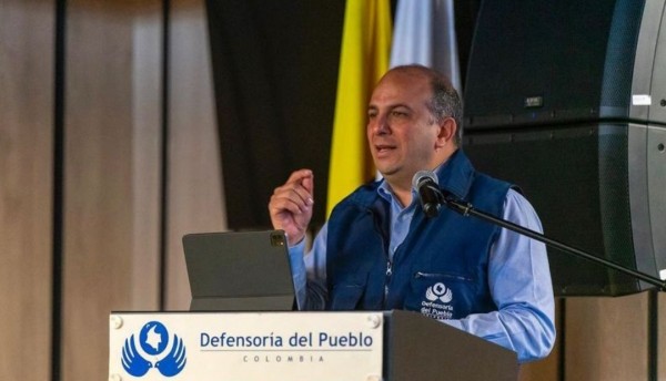 380 municipios en alerta por difícil situación de orden público, advierte la Defensoría