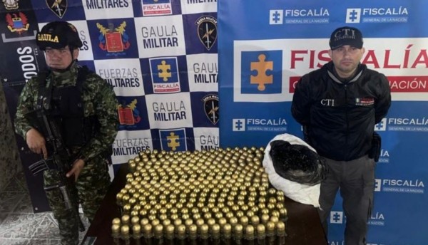 295 granadas fueron encontradas en cajas de cartón