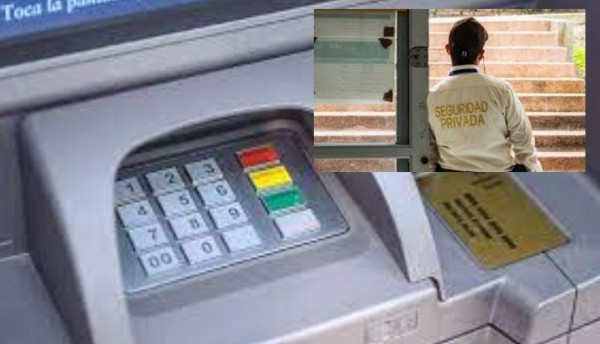 Ladrón disfrazado de guardia roba cajero electrónico
