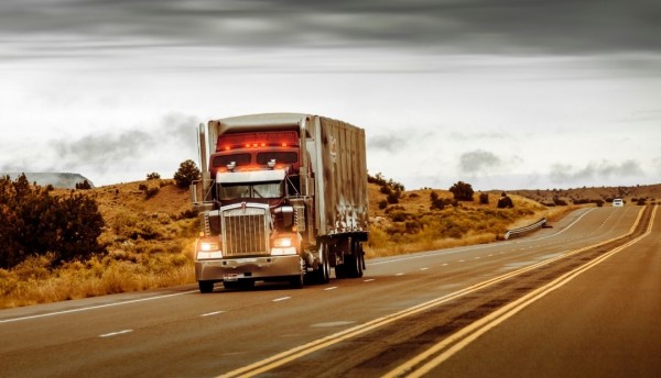 Transportadores de carga anuncian marchas para el 28 de agosto en Colombia