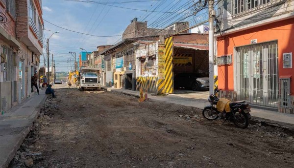 Iniciaron los arreglos viales en la calle 28 entre carreras 7 y 8 de Pereira