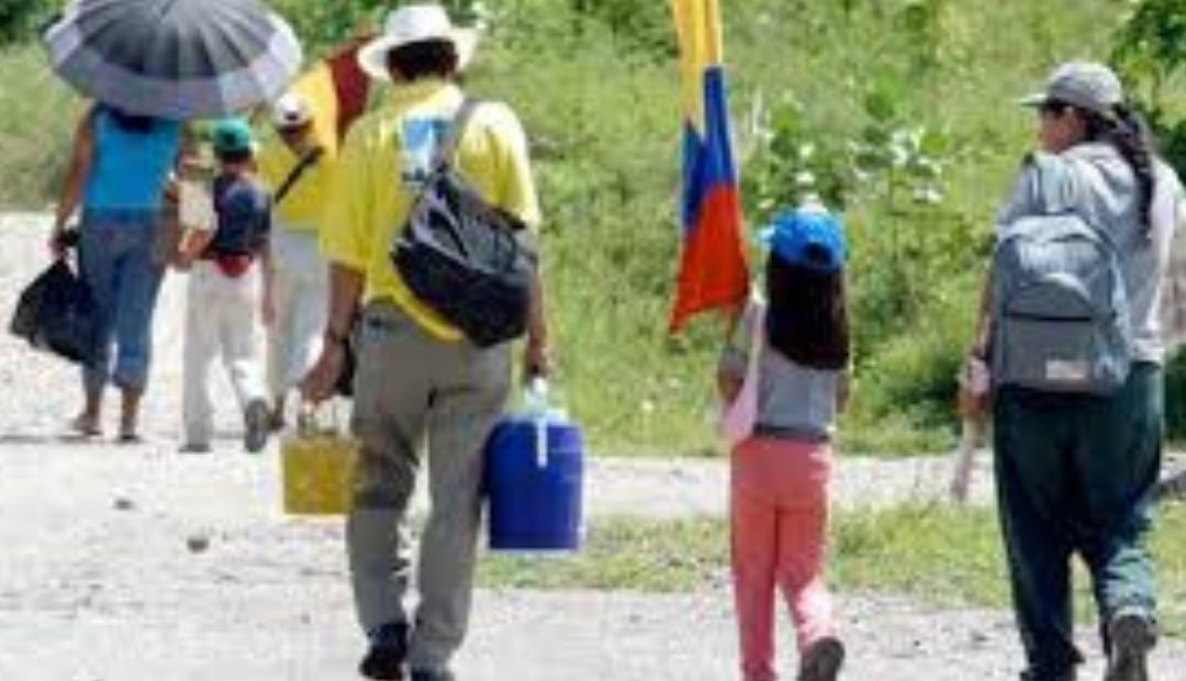 Desplazamiento forzado en Antioquia 282 familias afectadas por la violencia