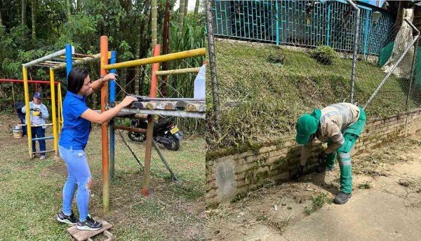 Aseo Pereira sigue con su misión de limpiar y embellecer los parques de Pereira