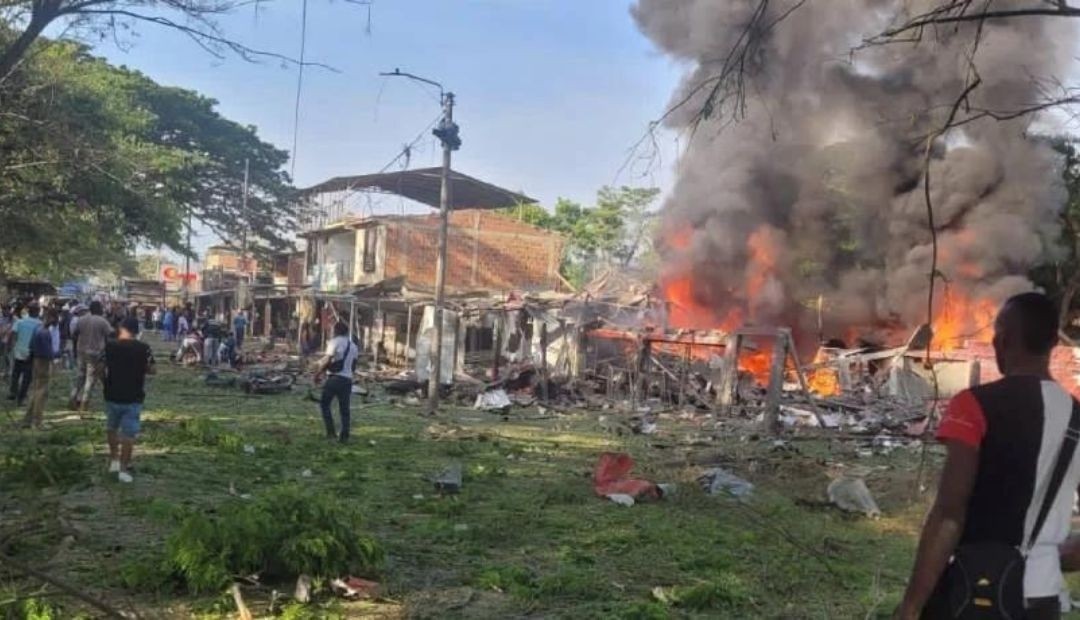 Explosión de carro bomba sacude estación de policía en Timba, Cauca