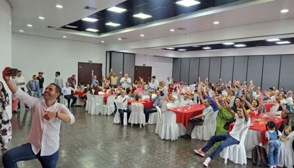Pastores de iglesias cristianas manifestaron su adhesión a la campaña de Maicol Lopera a la Alcaldía de Pereira