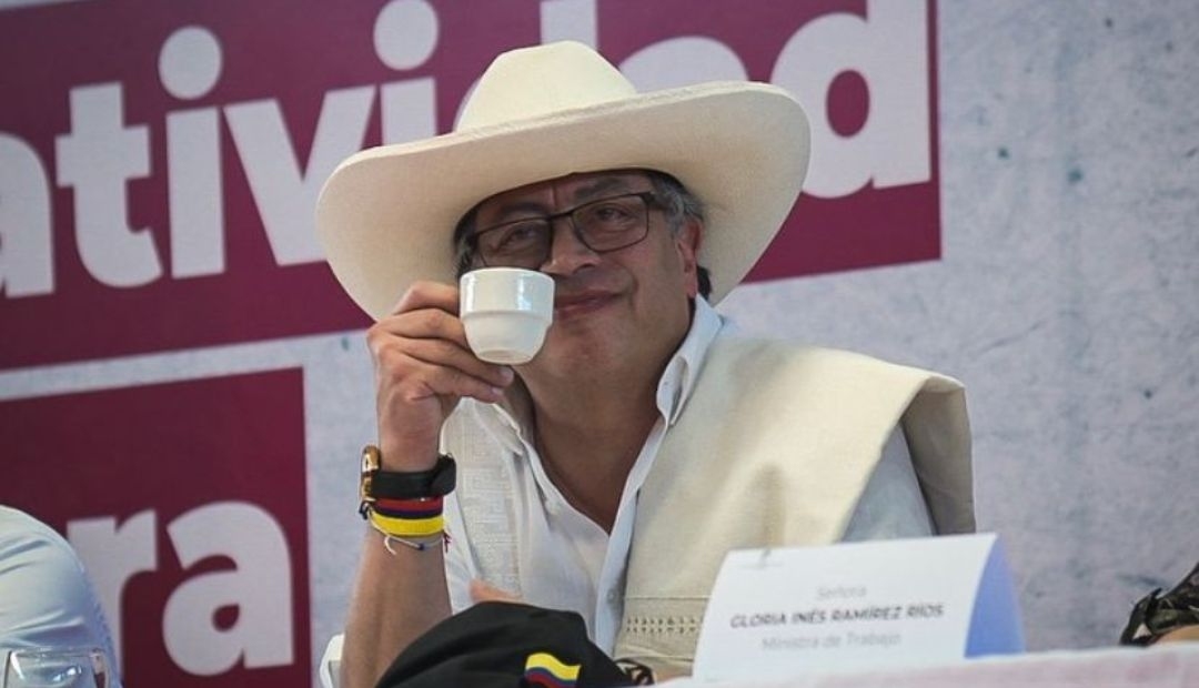 Advertencia de Shakira: Su Canción no es para uso político, advierte su jefe de prensa