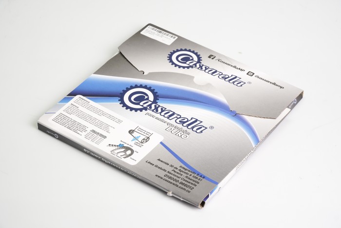 KIT PIÑONES - ER6N 600 6 HUECOS (PT46C-PD14C-PASO 520) CASSARELLA