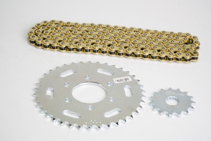 KIT CAJA CADENA - ROYAL ENFIEND HIMALAYAN 6 HUECOS PASO 520 (PT38C-PD15C -520-H-120 C) DORADA CASSARELLA