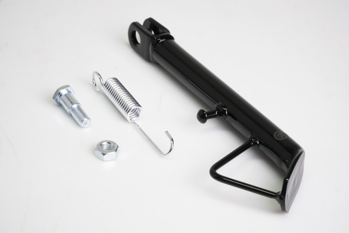 PATA LATERAL CASSARELLA DISCOVER125/135 CON TORNILLO Y RESORTE