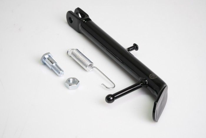 PATA LATERAL CASSARELLA GS125/GN125 M/V CON TORNILLO Y RESORTE