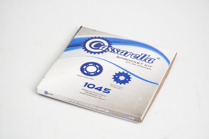 KIT PIÑONES - NEO NX 110 4 HUECOS (PT39-PD14C-428) CASSARELLA