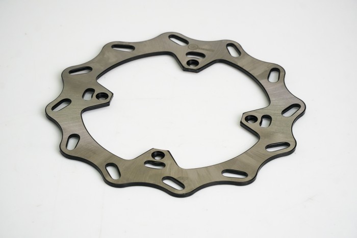 DISCO FRENO TRASERO + CASSARELLA AKT200XM