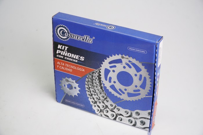 KIT CAJA CADENA - DOMINAR 250 6 HUECOS (PT45C - PD14C - 520 -H- 120C) NIQUELADA CASSARELLA