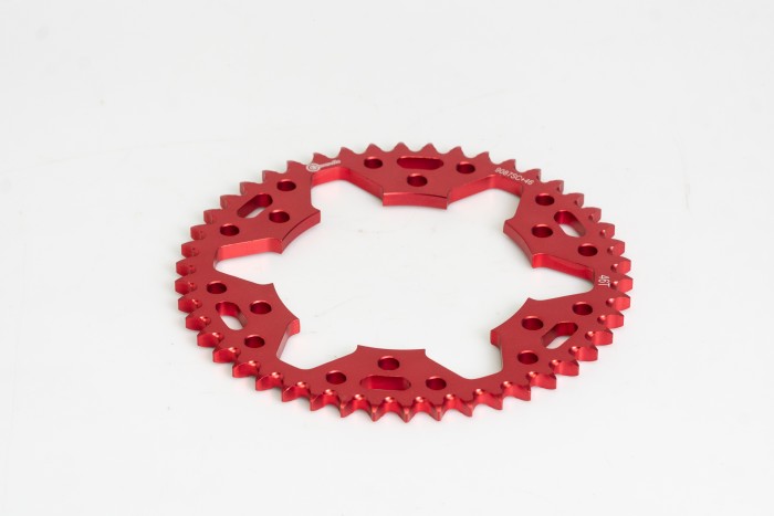 SPROCKET - 46 FZ 250 6 HUECOS PASO 428 ESTILO IRON ROJO DURAL RACER  CASSARELLA X