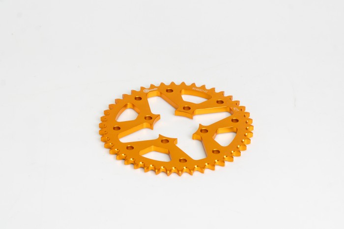 SPROCKET - 42 AX 100 4 HUECOS PASO 428 ESTILO IRON DORADO DURAL RACER  CASSARELLA X