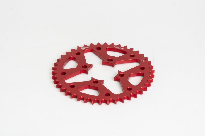 SPROCKET - 42 AX 100 4 HUECOS PASO 428 ESTILO IRON ROJO DURAL RACER  CASSARELLA X