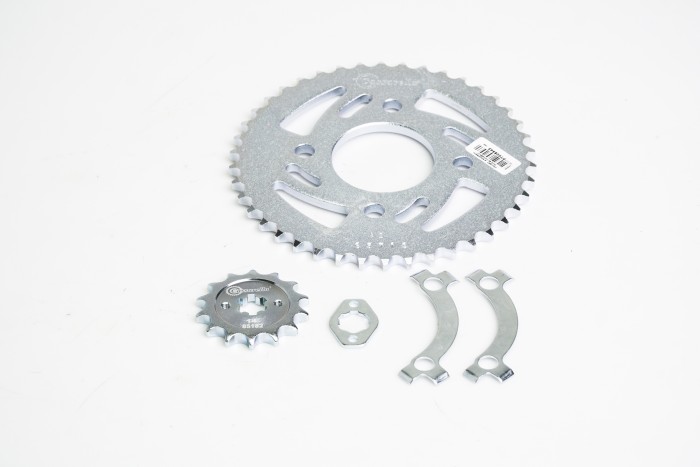 KIT PIÑONES - BOXER X 150 4 HUECOS (PT42C-PD14C-428) CASSARELLA