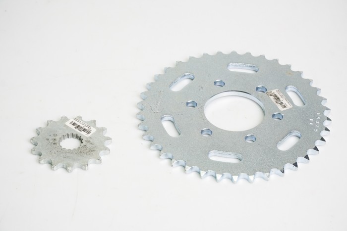 KIT PIÑONES - ROYAL ENFIEND HIMALAYAN 6 HUECOS (PT38C-PD15C -PASO 525)  CASSARELLA