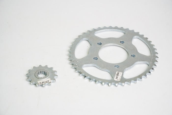 KIT PIÑONES - BN 300 5 HUECOS (PT44C-PD14C PASO 525) CASSARELLA