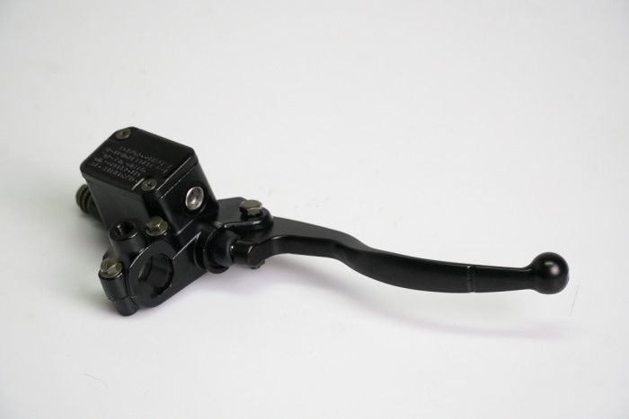 BOMBA FRENO DELANTERA + CASSARELLA FZ16 CON MANIGUETA