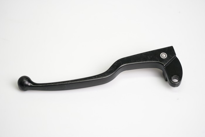 MANIGUETA IZQUIERDA AKT125 EVO/NE/AKT150EVONE NEGRA CASSARELLA