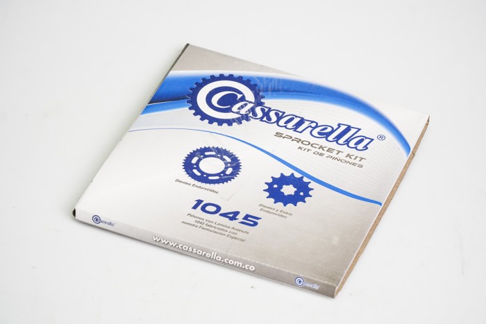 KIT PIÑONES - ONE 100 4 HUECOS (PT38C-PD14C-428) CASSARELLA