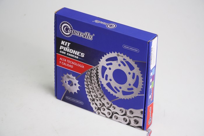 KIT CAJA CADENA - APACHE 160 4 VALVULAS II MODELO/ 4 HUECOS (PT45C-PD13C-428-H-138-C) DORADA CASSARELLA