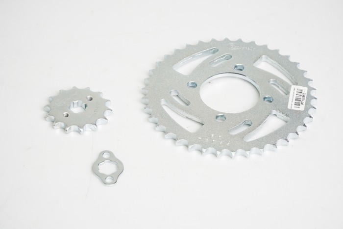 KIT PIÑONES - ONE 100 4 HUECOS (PT38C-PD14C-PASO 428) CASSARELLA