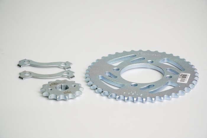 KIT PIÑONES - CR4 162 4 HUECOS (PT40C-PD14C PASO 428) CASSARELLA