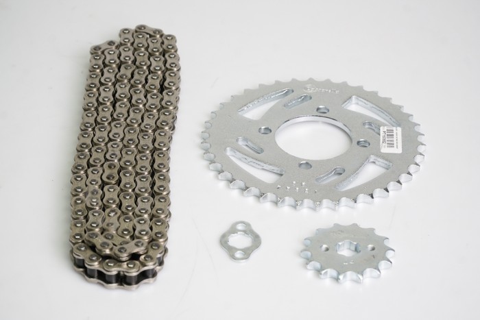 KIT CAJA CADENA - ONE 100 4 HUECOS (PT38C-PD14C-428-H-102-C) NIQUELADA CASSARELLA