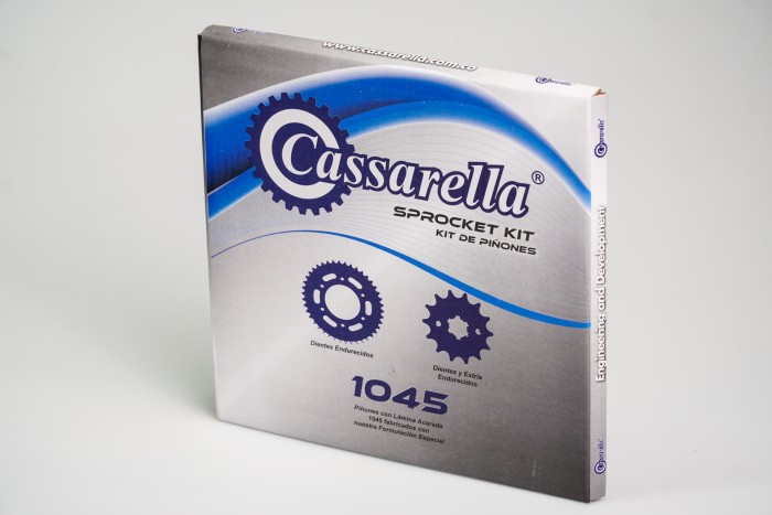 KIT PIÑONES - XR 150 L 6 HUECOS (PT51C-PD14C- 428) CASSARELLA