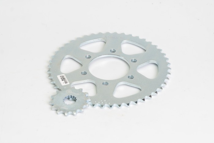 KIT PIÑONES - VERSYS 650 6 HUECOS (PT46C-PD14C-520)  CASSARELLA