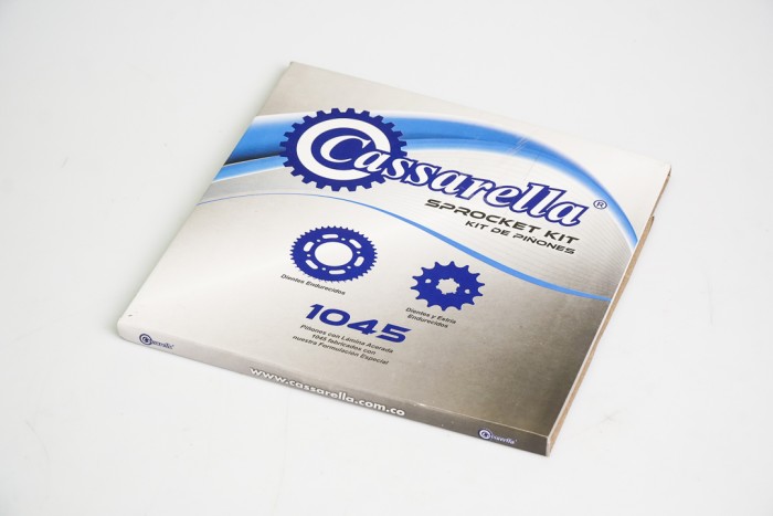 KIT PIÑONES - V-STROM 250 5 HUECOS (PT47C-PD14C-520) CASSARELLA