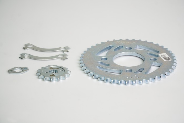 KIT PIÑONES - PULSAR NS 125 4 HUECOS (PT43C-PD14C) CASSARELLA