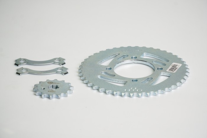 KIT PIÑONES - YCZ 110 4 HUECOS PASO 420 (PT42C-PD14C PASO 420) CASSARELLA