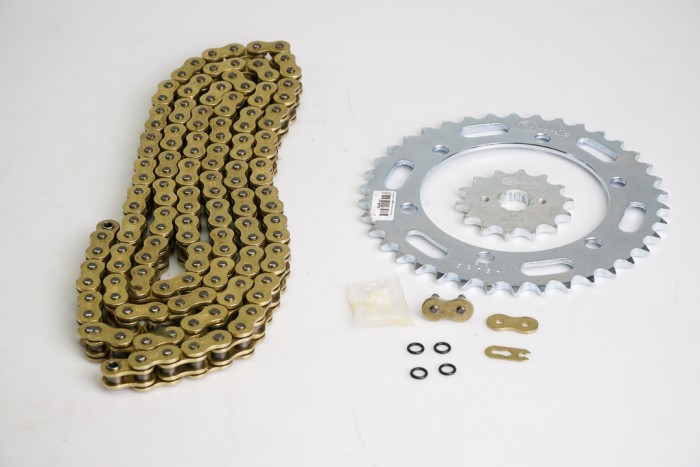 KIT CAJA CADENA - CBR 250 6 HUECOS (PT38C-PD14C-520-H-132C) DORADA O'RING CASSARELLA