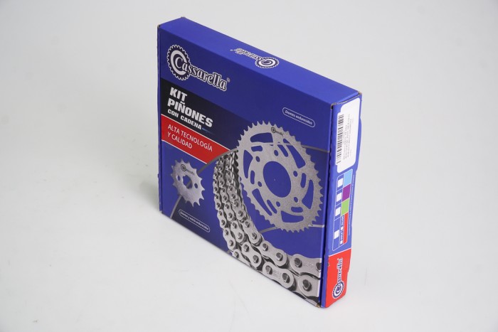KIT CAJA CADENA - FZ 250 6 HUECOS (PT46C-PD15C-428-H-136-C) DORADA O'RING CASSARELLA